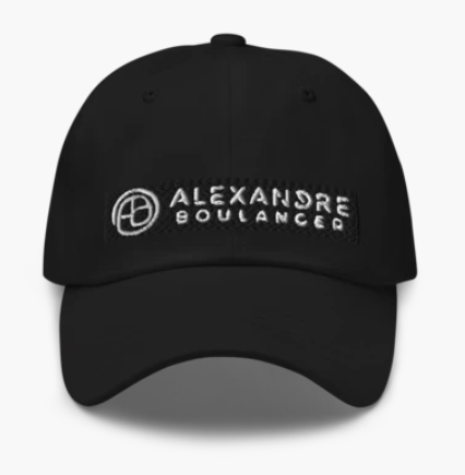 Casquette noire signée ALEXANDRE BOULANGER